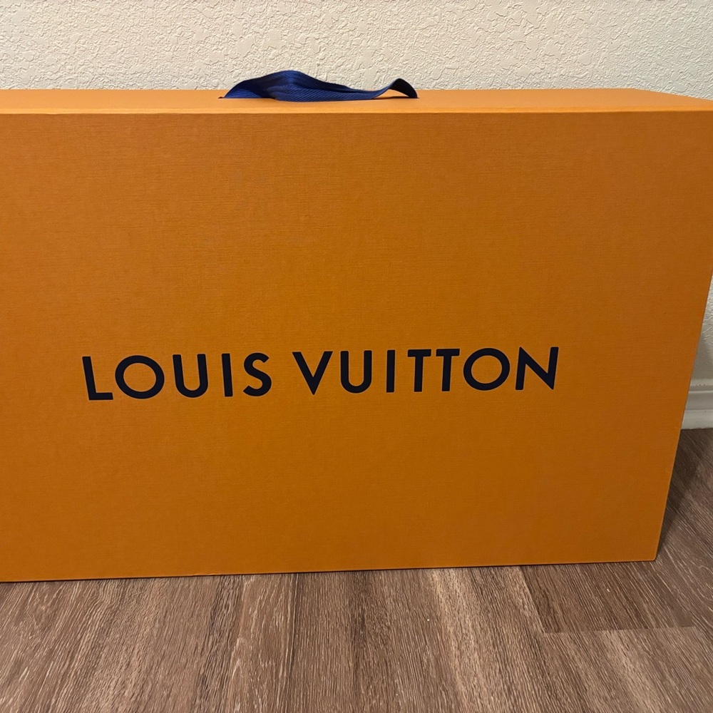 Louis Vuitton Orange Gift Box with Blue Handle